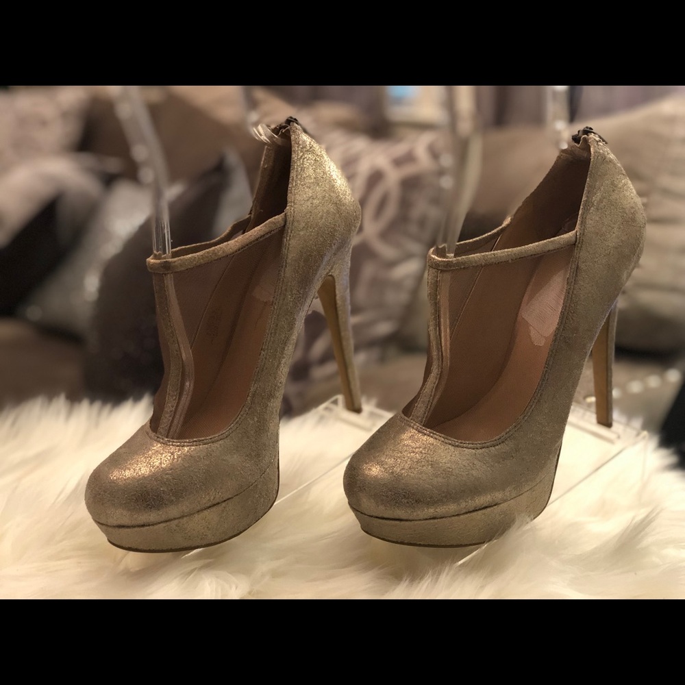 JESSICA SIMPSON JS-GREETA Gold Ankle Bootie NWOT